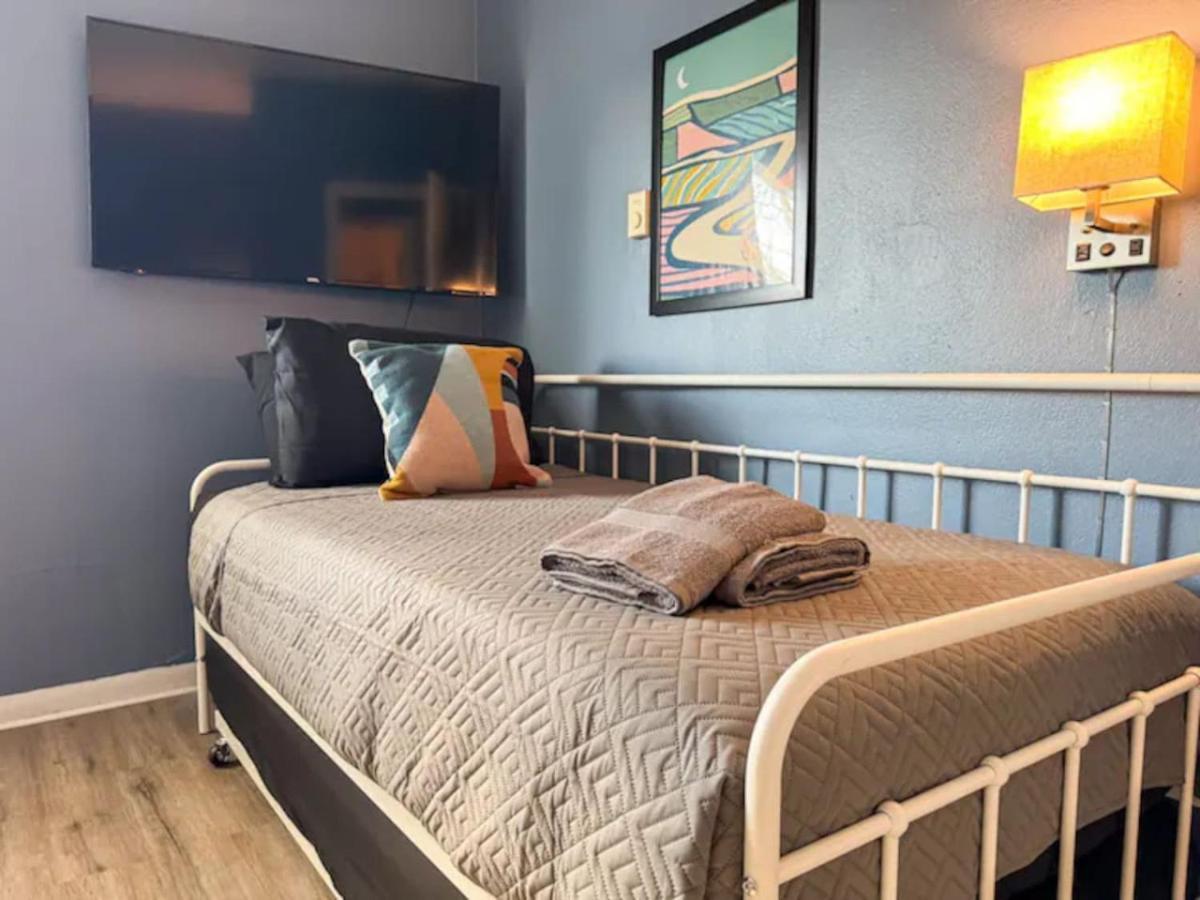 4 7 Bedrooms With 23 Beds And Parking Wifi Holiday home