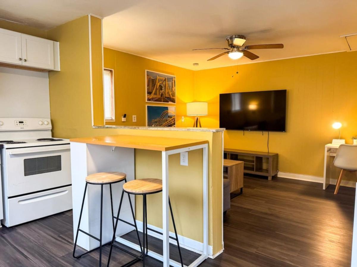 4 7 Bedrooms With 23 Beds And Parking Wifi Pittsburgh
